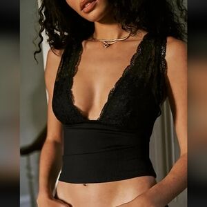 Intimately By Free People Power Play Cami Sz Large in Black